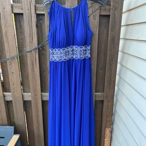 R&M Richards blue key hole neck jeweled gown Sz 10